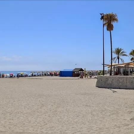 Beachfront 2 Bedroom Apartment, Seaview, Swimmingpool, Parking Fuengirola